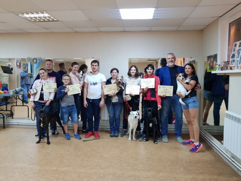 Выпуск группы по дрессировке собак в Иркутске за Август 2019